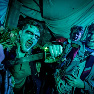 Darkest Depths 2022 Shoot (8) Lowres